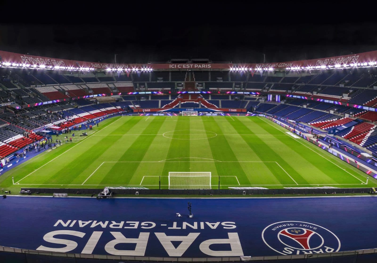 PSG home Parc des Princes