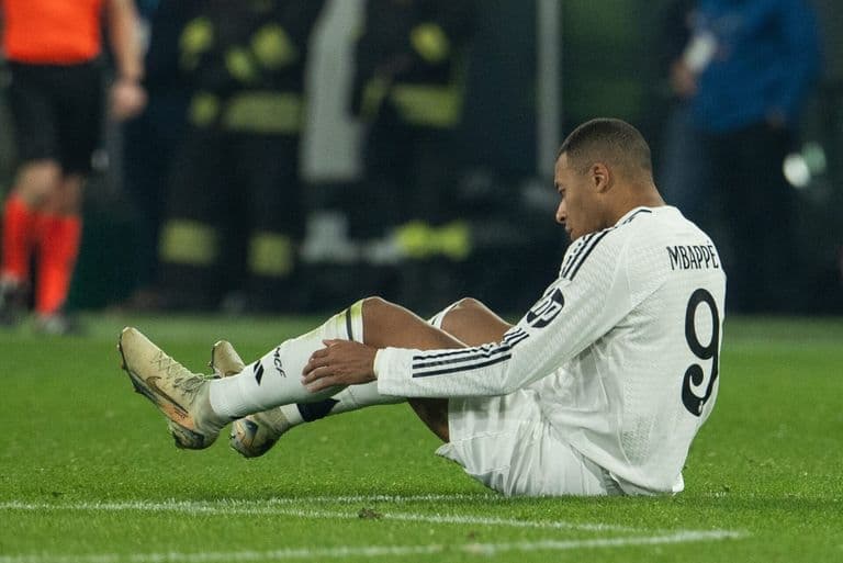 Kylian Mbappe injury problem for Real Madrid