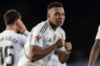 Kylian Mbappe injury kept him out of the first leg against Man City